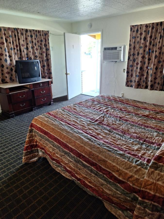 Oak Motel 瑟里斯 外观 照片